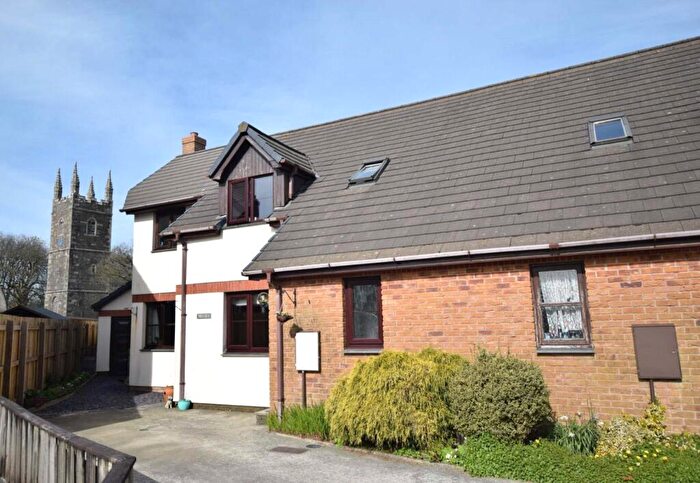 4 Bedroom Semi-Detached House To Rent In Bradworthy, Holsworthy, EX22