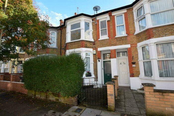 2 Bedroom Flat To Rent In Glebe Road, Finchley, N3