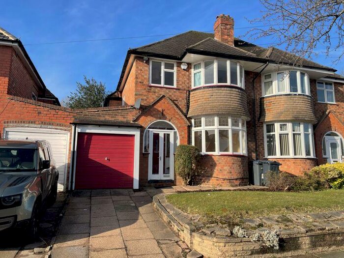3 Bedroom Semi-Detached House To Rent In Westridge Road, Kings Heath, B13