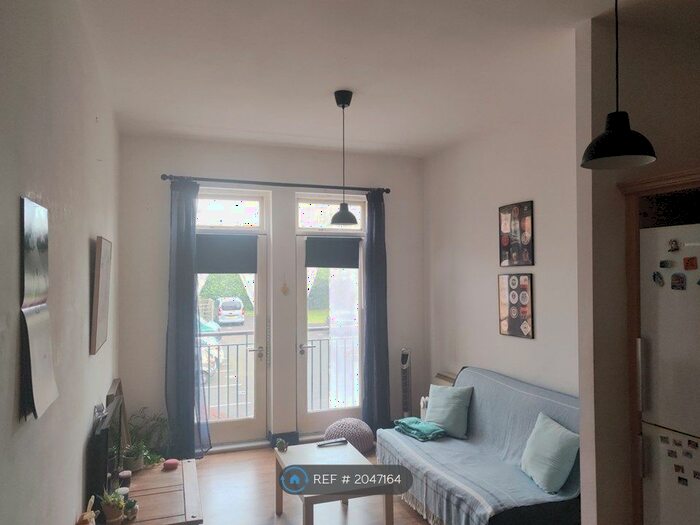 1 Bedroom Flat To Rent In Park Gate, Birmingham, B13