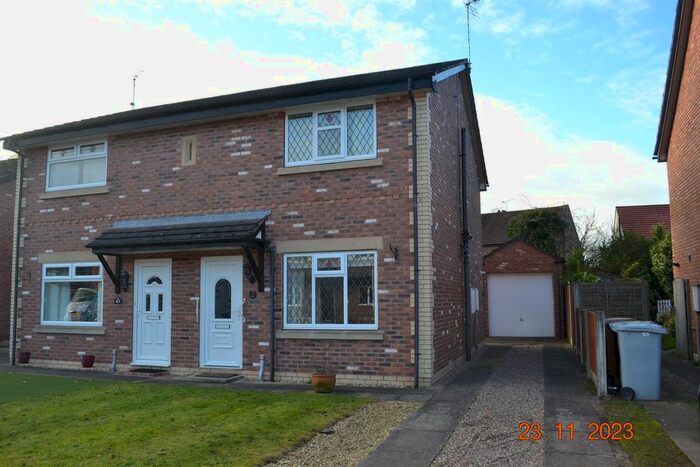 3 Bedroom Barn Conversion To Rent In St. Matthews Close, Haslington, Crewe, CW1