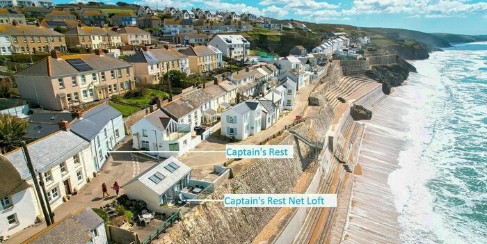 2 Bedroom Cottage For Sale In Loe Bar Road, Porthleven, TR13