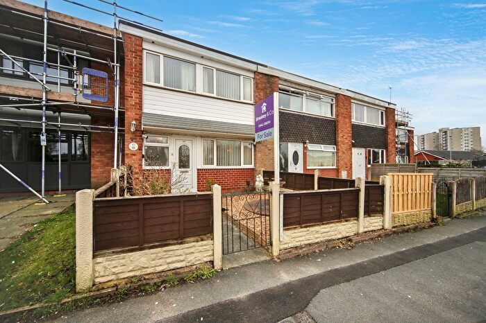 3 Bedroom Terraced House For Sale In Morris Street, Wigan, WN1