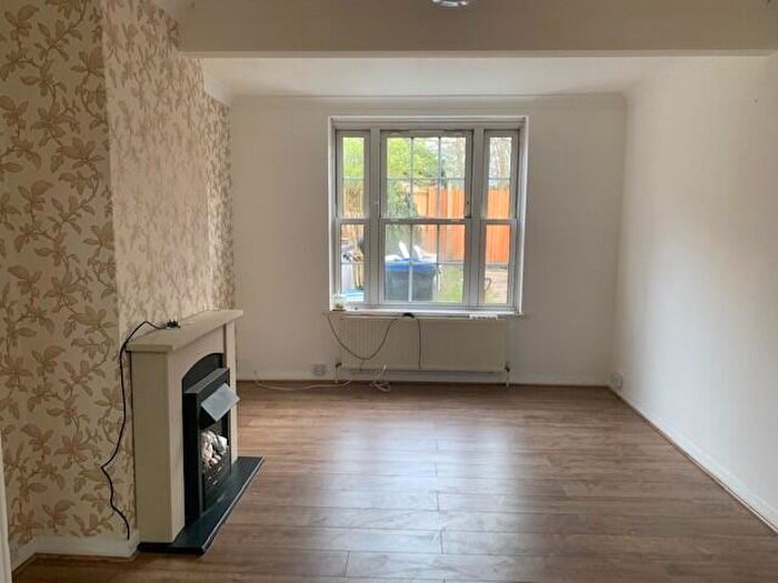 3 Bedroom Terraced House To Rent In Montacute Road, Morden, SM4