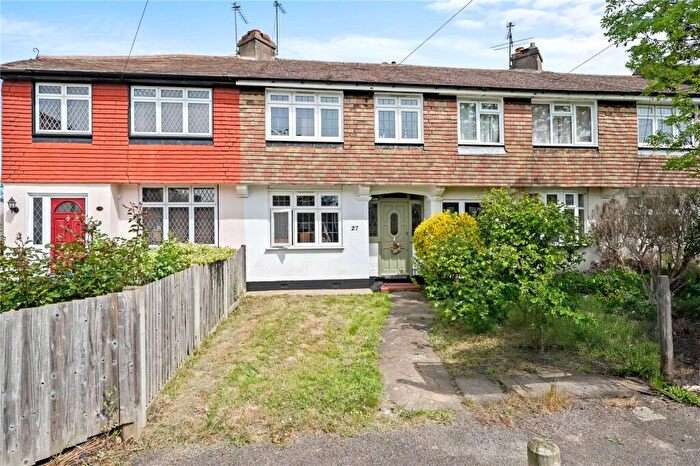 3 Bedroom Terraced House To Rent In Meadway, Surbiton, KT5