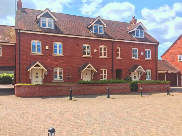 4 Bedroom Terraced House To Rent In Spring Hollow, Eccleshall, ST21