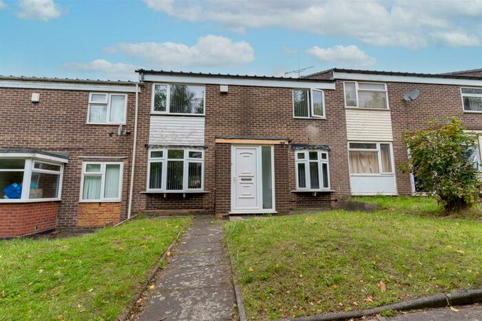 5 Bedroom House To Rent In Roman Way, Birmingham, B15