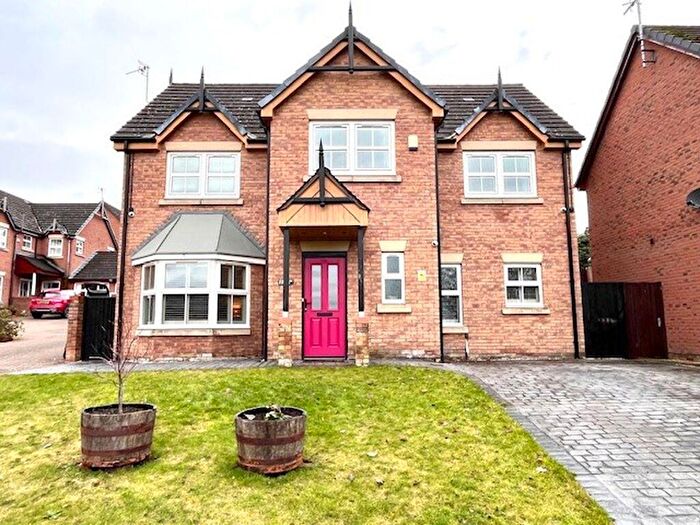 4 Bedroom Detached House For Sale In Summerhill Park, Nr Wrexham, LL11