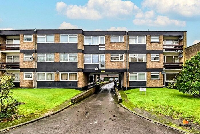 Studio To Rent In Broad Street, Chesham, HP5