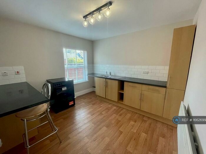 1 Bedroom Flat To Rent In Wilton Place, Ilkeston, DE7