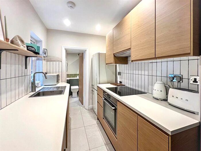 3 Bedroom End Of Terrace House For Sale In King Street, Norwich, NR1