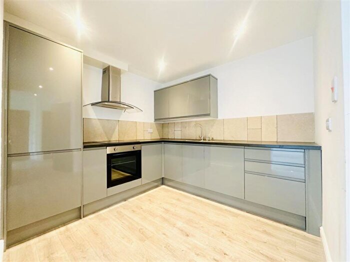 2 Bedroom Apartment To Rent In Flat The Old Library, Carlton Road, Nottingham, NG3