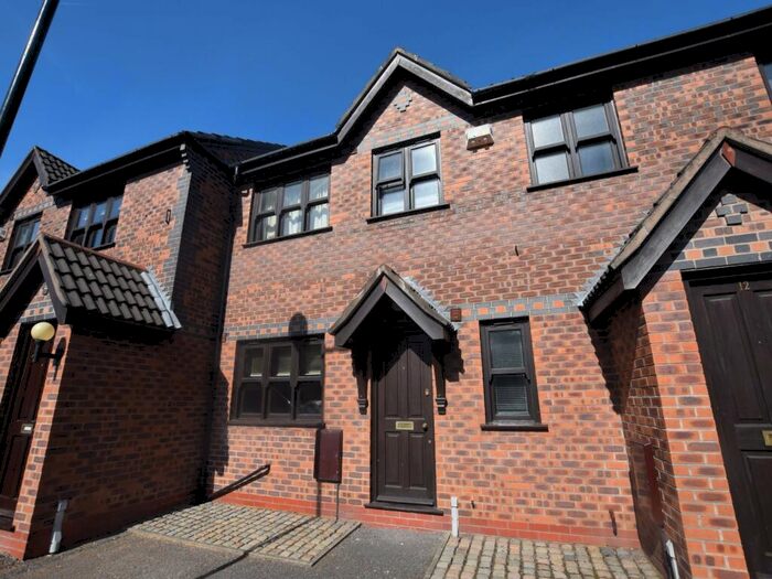 1 Bedroom Apartment To Rent In Elladene Park, Chorlton, M21