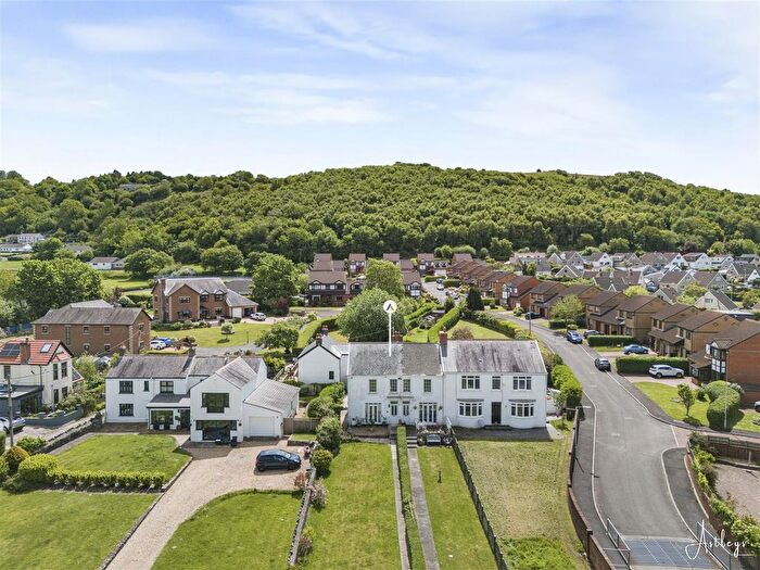 3 Bedroom End Of Terrace House For Sale In The Promenade, Penclawdd, Swansea, SA4