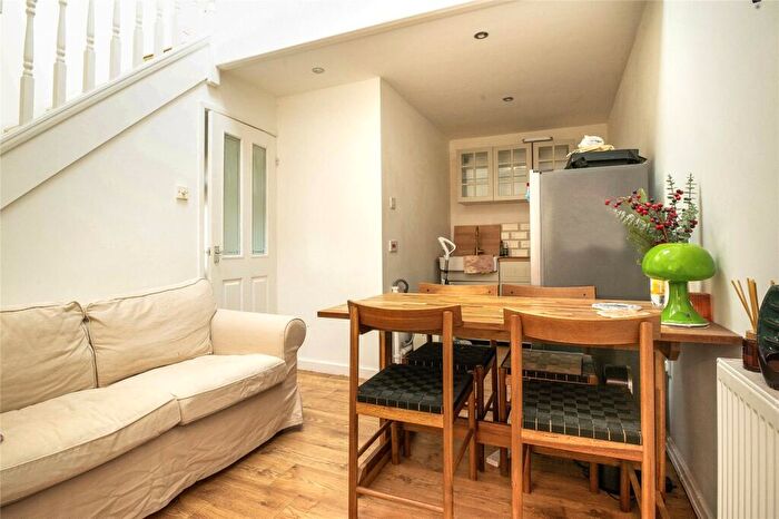 1 Bedroom House To Rent In Glan-y-Ffordd, Taffs Well, Cardiff, CF15