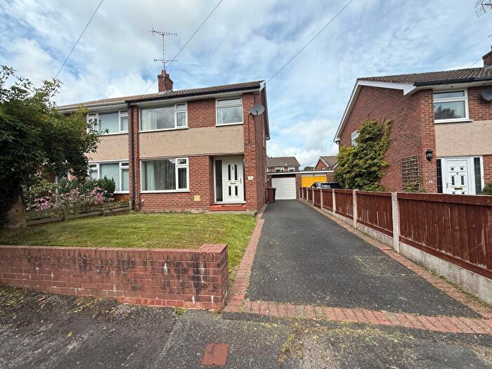 3 Bedroom Semi-Detached House To Rent In Linden Drive, Mold, CH7