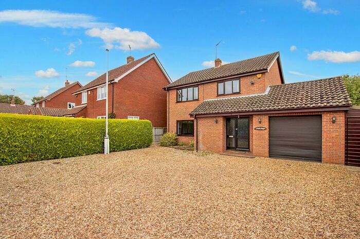 3 Bedroom Detached House To Rent In School Road, Middleton, PE32