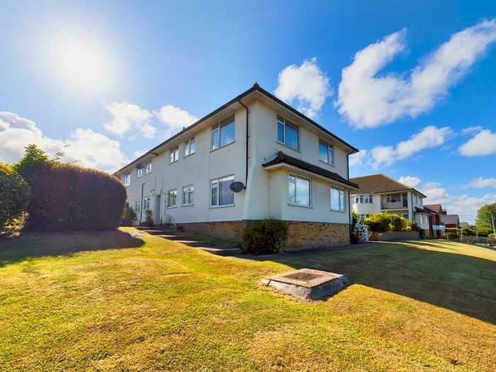 2 Bedroom Flat To Rent In Eastbourne Road, Willingdon, Eastbourne, BN20