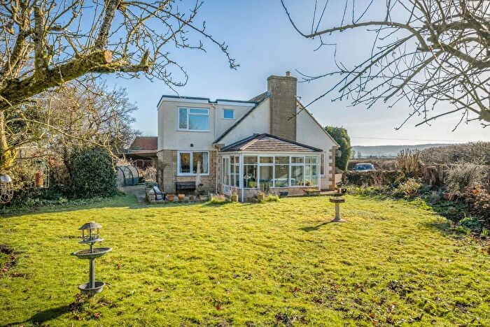 3 Bedroom Detached House For Sale In Dursley Road, Cambridge, Gloucester, GL2