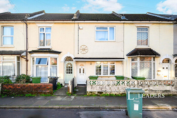 5 Bedroom Terraced House To Rent In Orchard Road, Southsea, Hampshire, PO4