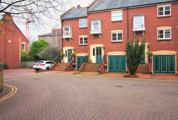 3 Bedroom Town House To Rent In Anchor Quay, Norwich, NR3