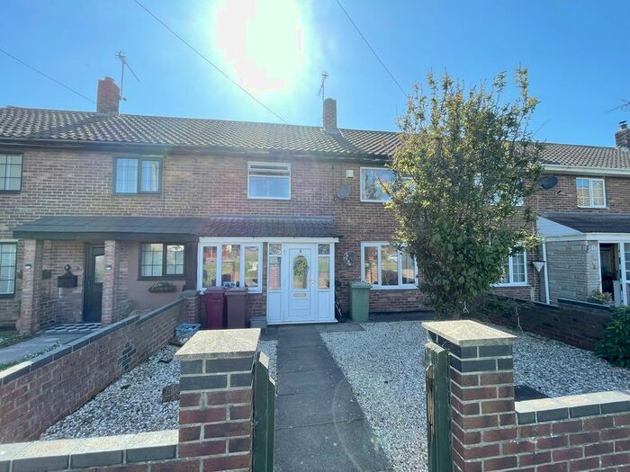 3 Bedroom Terraced House For Sale In Queens Crescent, Keadby, DN17