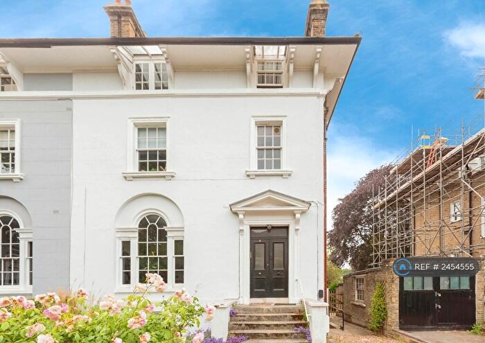 1 Bedroom Flat To Rent In Church Terrace, London, SE13