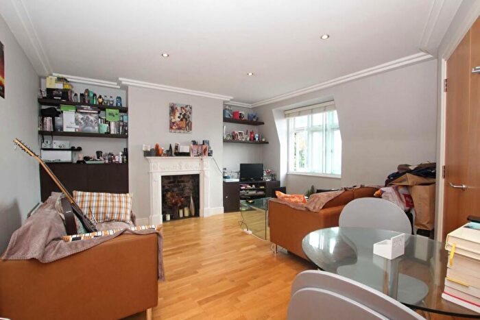 1 Bedroom Flat To Rent In Finchley Road, Hampstead, NW3