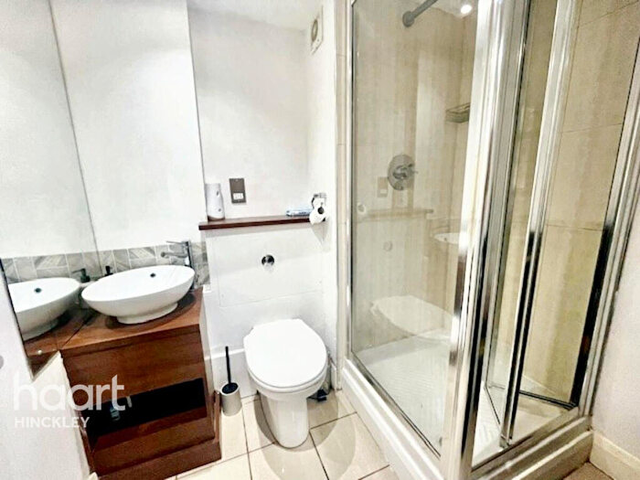 1 Bedroom Duplex For Sale In New Street, Hinckley, LE10