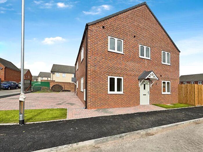 3 Bedroom Semi-Detached House For Sale In Manor Croft, Branston, Burton-on-Trent, DE14