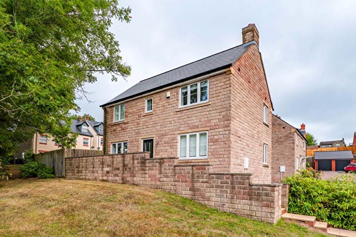 4 Bedroom Detached House For Sale In Portway Drive, Matlock, DE4