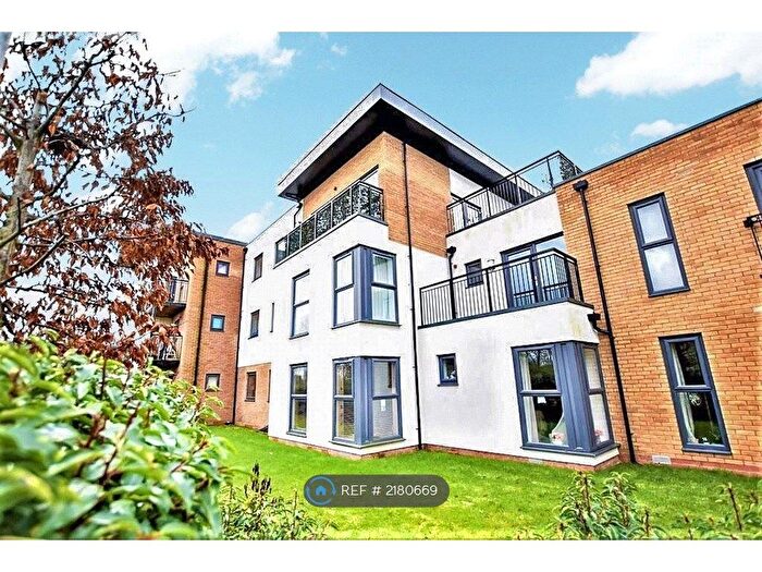 2 Bedroom Flat To Rent In Summers Hill Drive, Papworth Everard, Cambridge, CB23