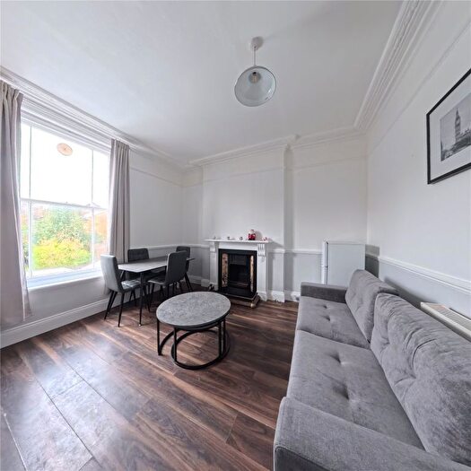 1 Bedroom Flat To Rent In Priory Road, London, NW6