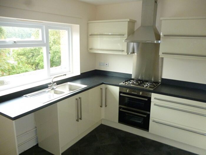 2 Bedroom Flat To Rent In Blenheim Drive, Chilwell, NG9