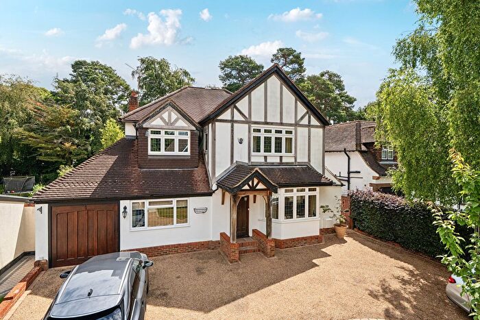 5 Bedroom Detached House For Sale In Longdon Wood, Keston, BR2