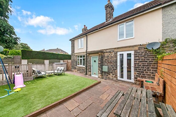 3 Bedroom Semi-Detached House For Sale In Jos Lane, Shepley, HD8