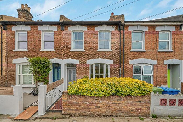 3 Bedroom Terraced House To Rent In Machell Road, Nunhead, SE15
