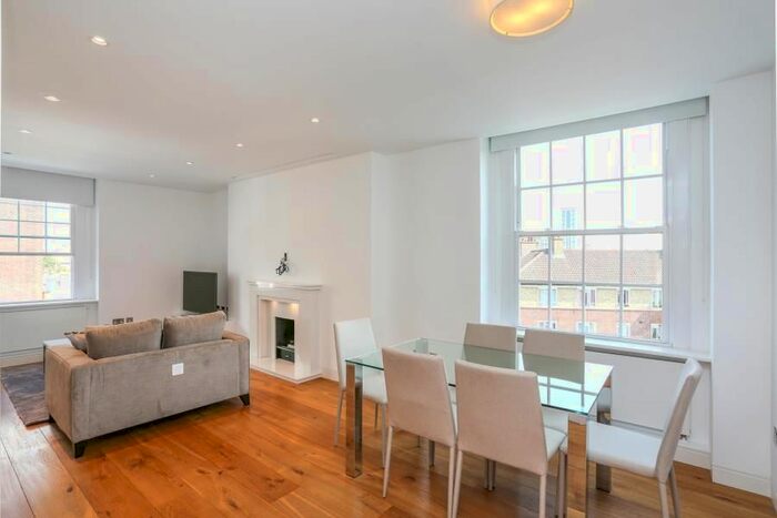 2 Bedroom Flat To Rent In North End House, Fitzjames Avenue, London, W14