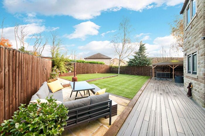 5 Bedroom Detached House For Sale In Northgate, Honley, HD9