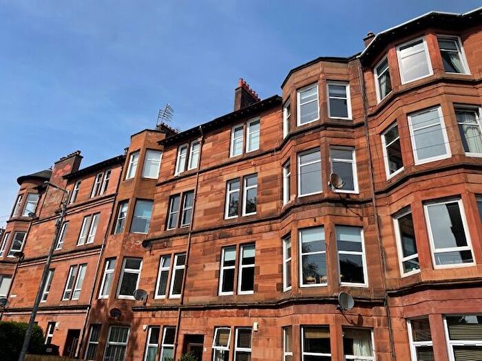 2 Bedroom Flat To Rent In Craigmillar Road, Battlefield, Glasgow, G42