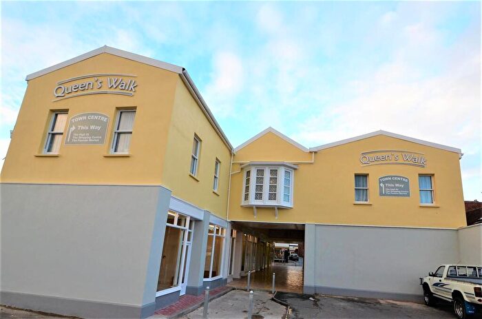 1 Bedroom Flat To Rent In Bedroom Flat, Queens Walk, Barnstaple, EX32