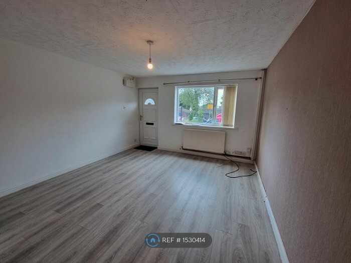 2 Bedroom Semi-Detached House To Rent In Milner Street, Swinton, Manchester, M27