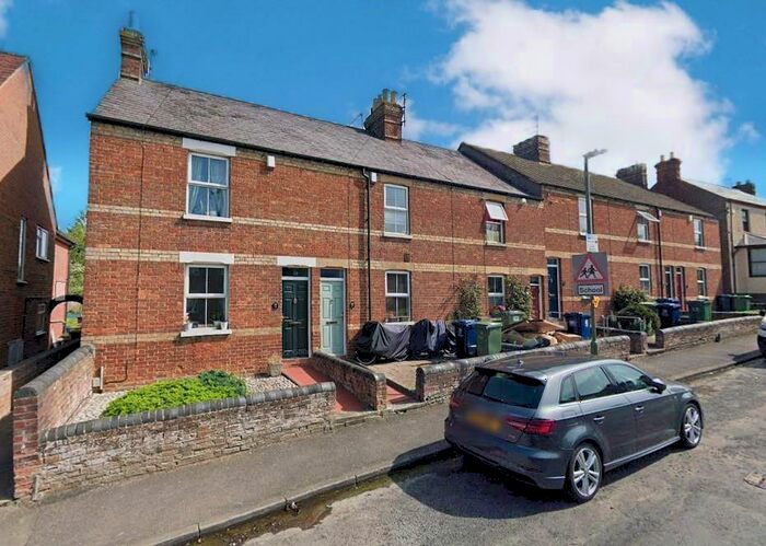 2 Bedroom Terraced House To Rent In Temple Street, East Oxford, OX4