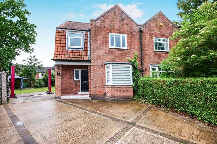 3 Bedroom Semi Detached House For Sale In Lister Way, York, YO30