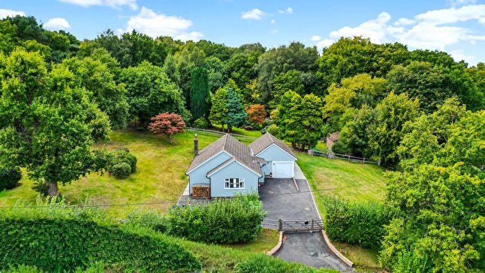 3 Bedroom Detached Bungalow For Sale In School Lane, Crowborough, TN6