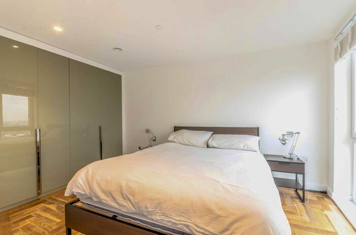 1 Bedroom Flat To Rent In City Road, Clerkenwell, London, EC1V