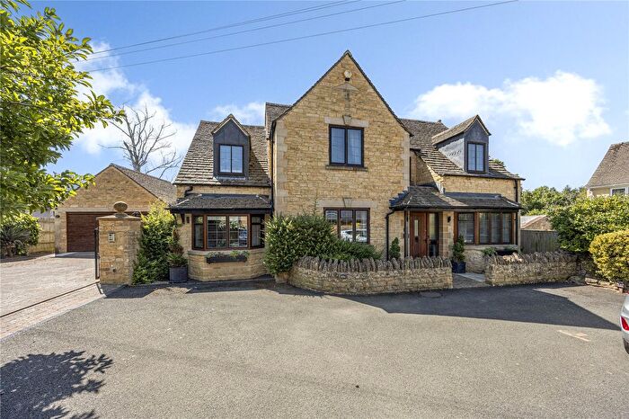 4 Bedroom Detached House For Sale In High Street, Broadway, Worcestershire, WR12