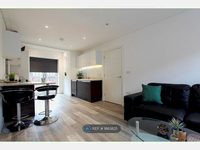 1 Bedroom Flat To Rent In Oxford Road, Reading, RG1