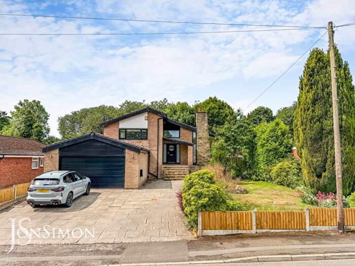 4 Bedroom Detached House For Sale In Haig Road, Elton, Bury, BL8
