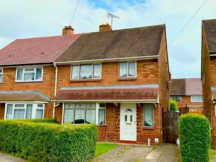 3 Bedroom Property To Rent In Buildwas Close, Bloxwich, Walsall, WS3